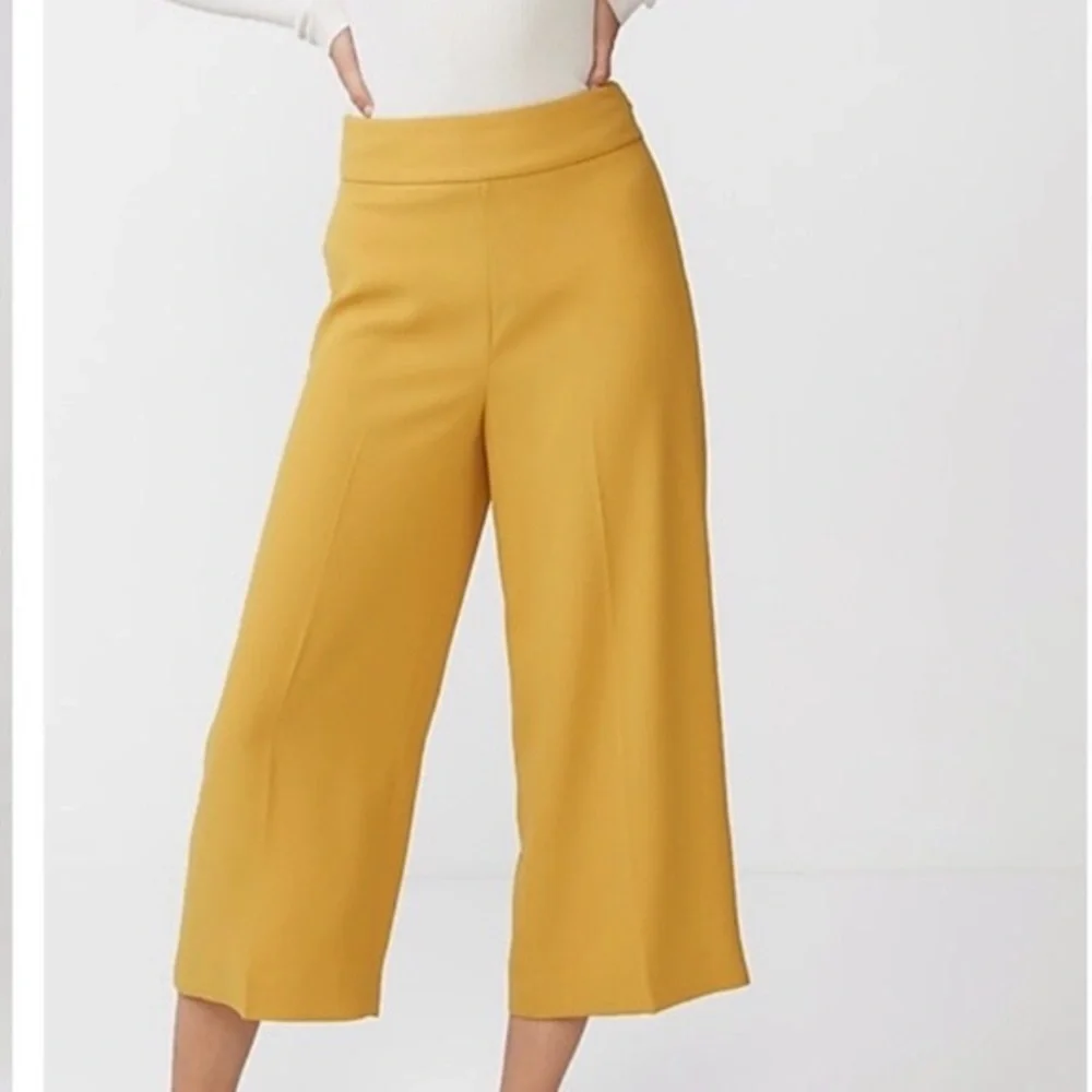 Express - High Rise Yellow Mustard Cropped Culottes 12/R. Super soft!! - Picture 1 of 4